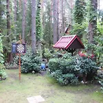 Home, Nowa Kaletka 別荘